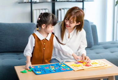 Handheld Puzzle Games: Encouraging Learning Through Play